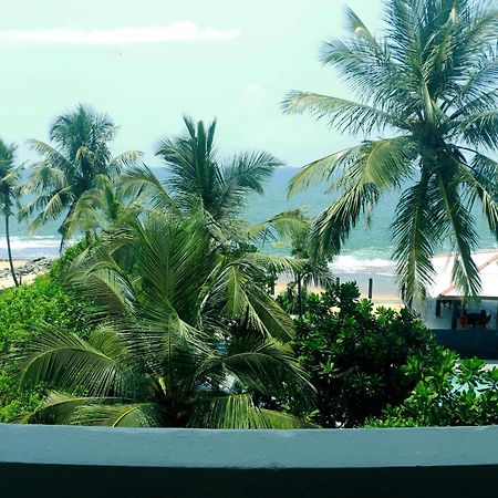 Sea Shine Beach Hotel 우쉐타케이야와 외부 사진